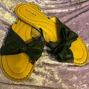 Sanoma Life Styles Blk Sandals sz. 8